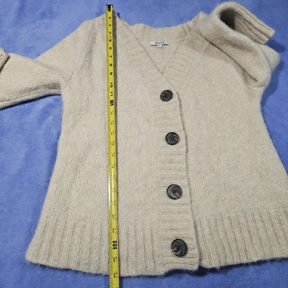 Madewell Chunky-Knit Cardigan - Picture 12 of 14